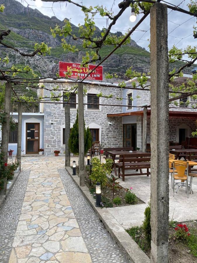 Kulla E Vjeter Hotel Koman Exterior foto